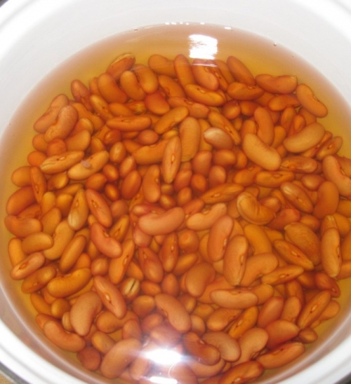 Готуємо квасолю.