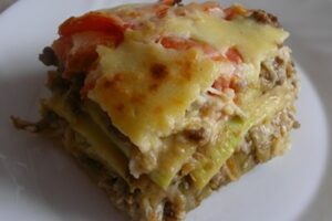 Мусака з сирною начинкою