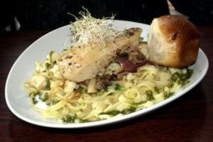 Курка на пару