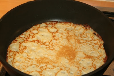 перевертаємо млинець