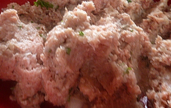 змішуємо всі інгредієнти для начинки