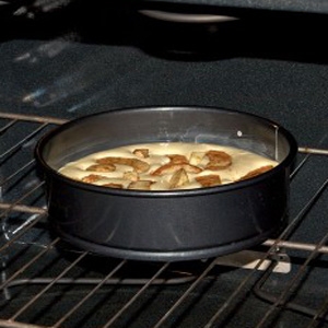 мокрий яблучний пиріг