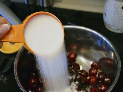 вишня з цукром