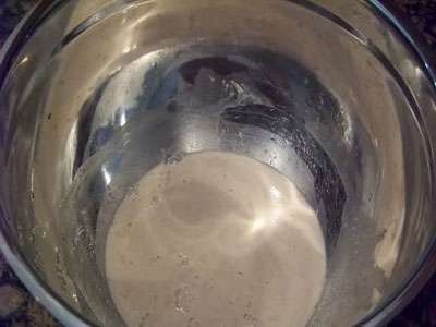 дріжджі з водою