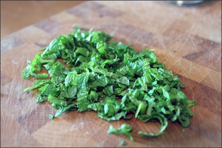 нарізаємо м'яту