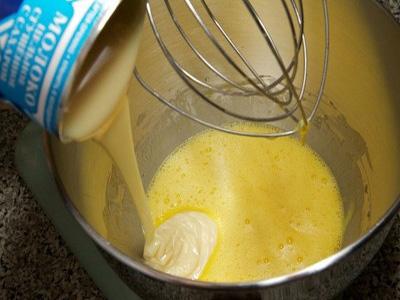 згущене молоко 