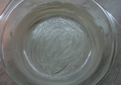 змащуємо форму маслом