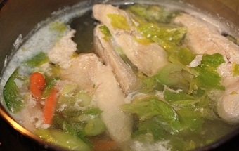 варимо крило індиче з овочами