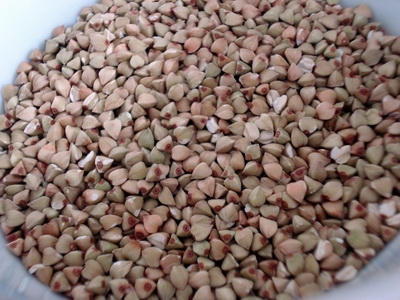 очищаємо гречку