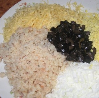 нарізаємо інгредієнти