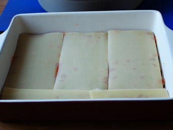 укладаємо листи для лазаньї