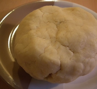 замішуємо м'яке тісто