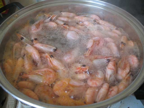 варимо креветки