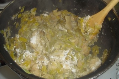 додаємо борошно