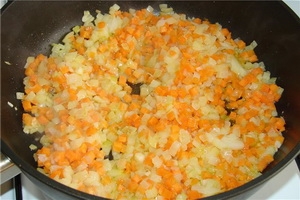 Тушкуємо овочі