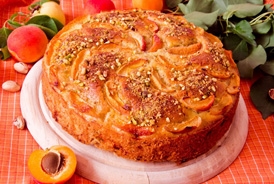 пиріг з яблуками і курагою