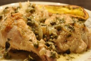 Курка з каперсами