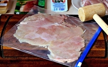 Відбиваємо м'ясо