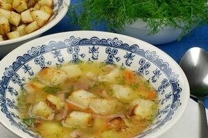 Гороховий суп з копченостями