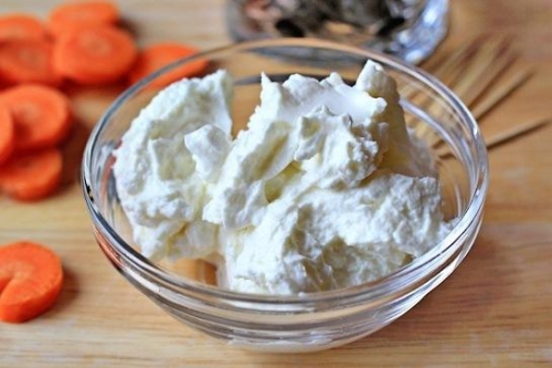 Готуємо м'який сир для краватки пингвинчика