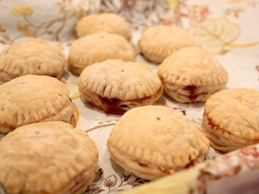 запікаємо пиріжки