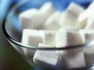 просочуємо цукор лимонним соком