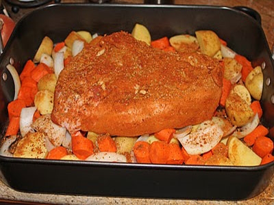 м'ясо з овочами у формі