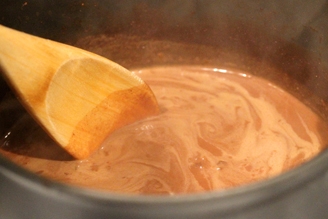 розчиняємо компоненти в молоці