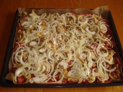 викладаємо цибулю