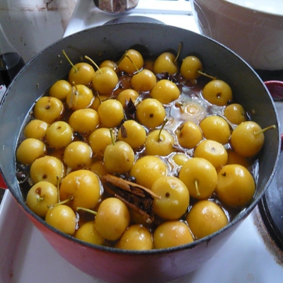 яблука в розсолі