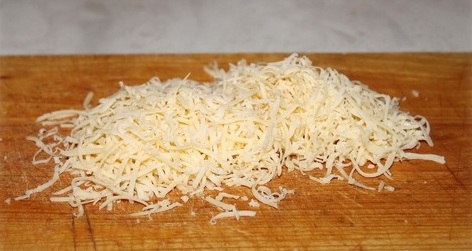 Тремо сир на дрібній тертці