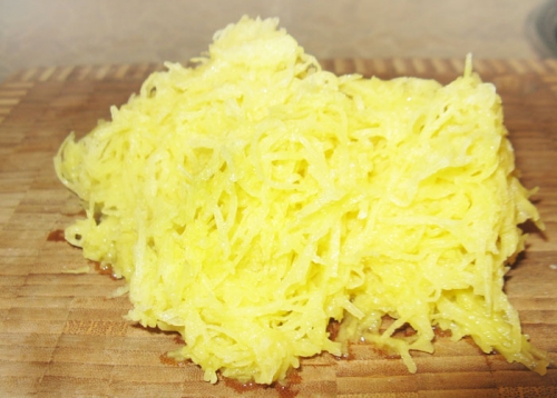 картопля варена в крупну тертку