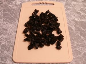 нарізаний чорнослив