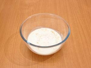 Сметана з часником