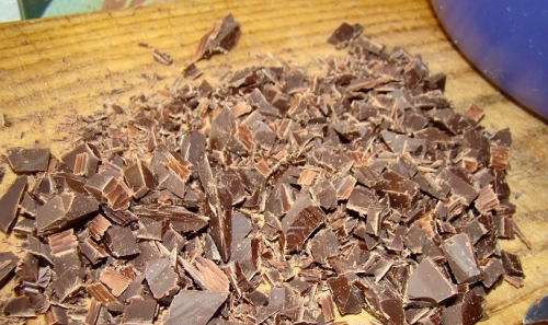 подрібнюємо шоколад