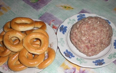 фарш і бублики