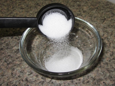 сіль в піалі