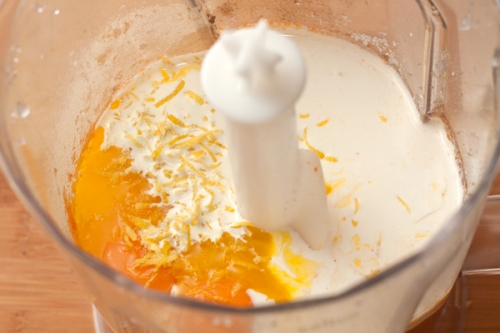 додаємо вершки і цедру до гарбузі