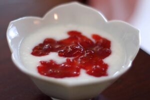 Дахи &; домашній йогурт