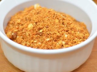 кришимо залишки коржів