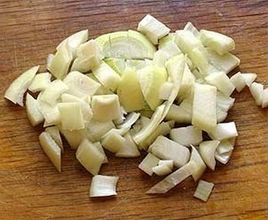 нарізаємо лук