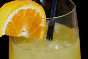 Коктейль «Викрутка»