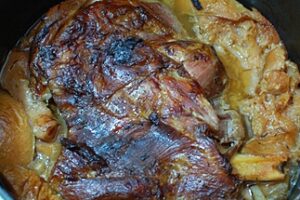 Баранина з айвою