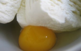 перемішуємо сир з жовтком