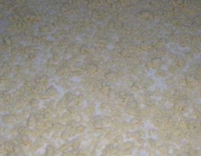 готовий для випікання пиріг