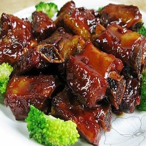 медові реберця з часником