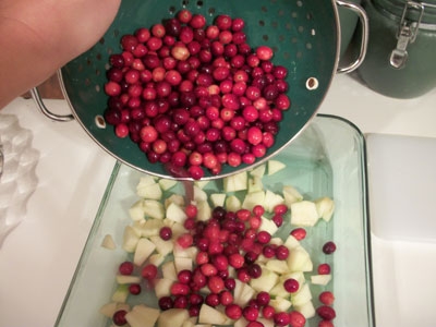 журавлина і яблуко