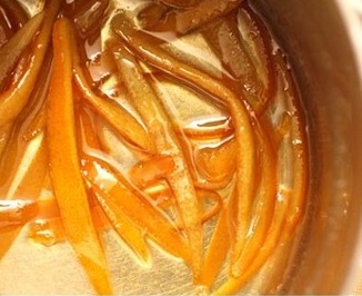 А тепер варимо її ж в сиропі!