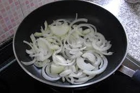 смажимо цибулю