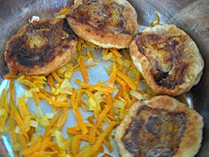 викладаємо Грузинчики шарами в казан